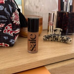 SAIE Dew Bronze Liquid Bronzer